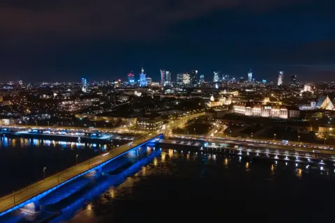 Warszawa: 7.1 TWh prądu rocznie. Co napędza energetykę stolicy?