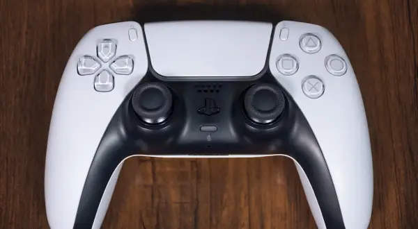 PlayStation 5: Ile prądu zużywa i jak obniżyć koszty?