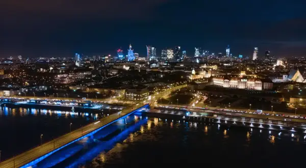 Warszawa: 7.1 TWh prądu rocznie. Co napędza energetykę stolicy?