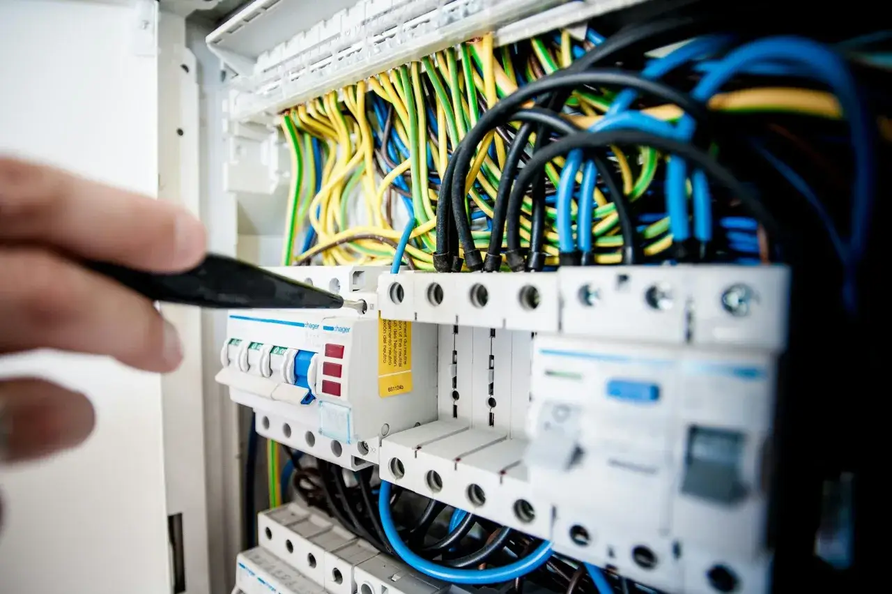 zastosowania elektryczności w życiu codziennym